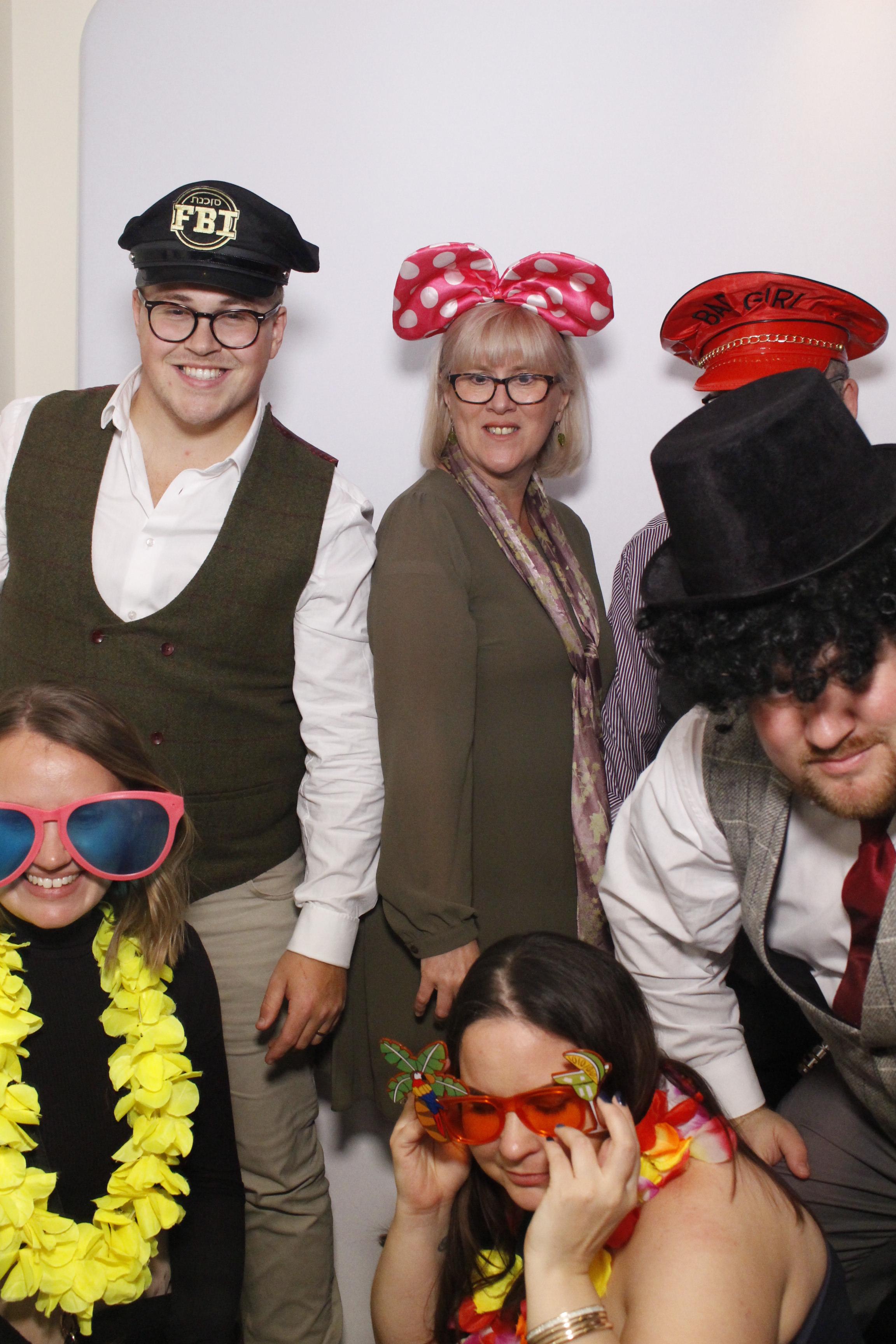 Luke & Emily's Wedding | View more photos from the event at gallery.myphotoboothexperience.co.uk/u/MyPhotoBoothExperienceLtd/Luke-Emilys-Wedding